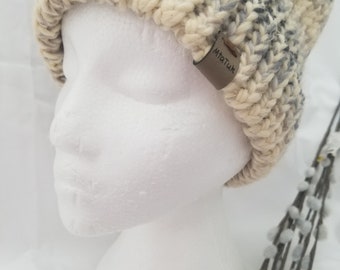 Knitted Hat - 609⁄clair De Lune - Etsy CLAIR DE LUNE ☆ Knit Cap