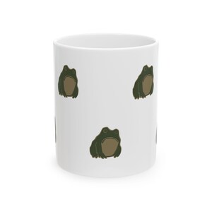 Funny Cute Frog Ceramic Mug, Fun Animal Coffee Cup, Adorable Tea Mug Gift, Quirky Amphibian Drinkware, Unique Green Frog Lover Gift,