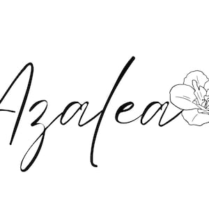 Könnte beinhalten: Schwarz-weiß Grafik mit dem Wort "Azalea" in eleganter Schreibschrift, begleitet von einer detaillierten Umrisszeichnung einer Azaleenblüte. Das Design ist vor einem sauberen weißen Hintergrund platziert.