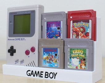 Stojak ekspozycyjny na Game Boya DMG i kartridże