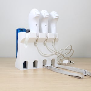 Wii Controller and Nunchuck Display Storage Stand image 5