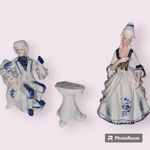 Viktorianische Dame und Gentleman Bisque Porzellan Figuren / Kartenspielerin und tanzende Dame