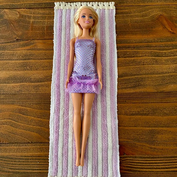 1:6 Scale Beach Towel