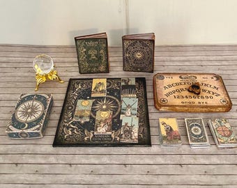 1:6 Scale Miniature Halloween Witch Tarot Divination Set
