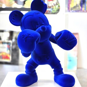 Boxer Tyson mickey pop art fashion sculpture, limited blue edition