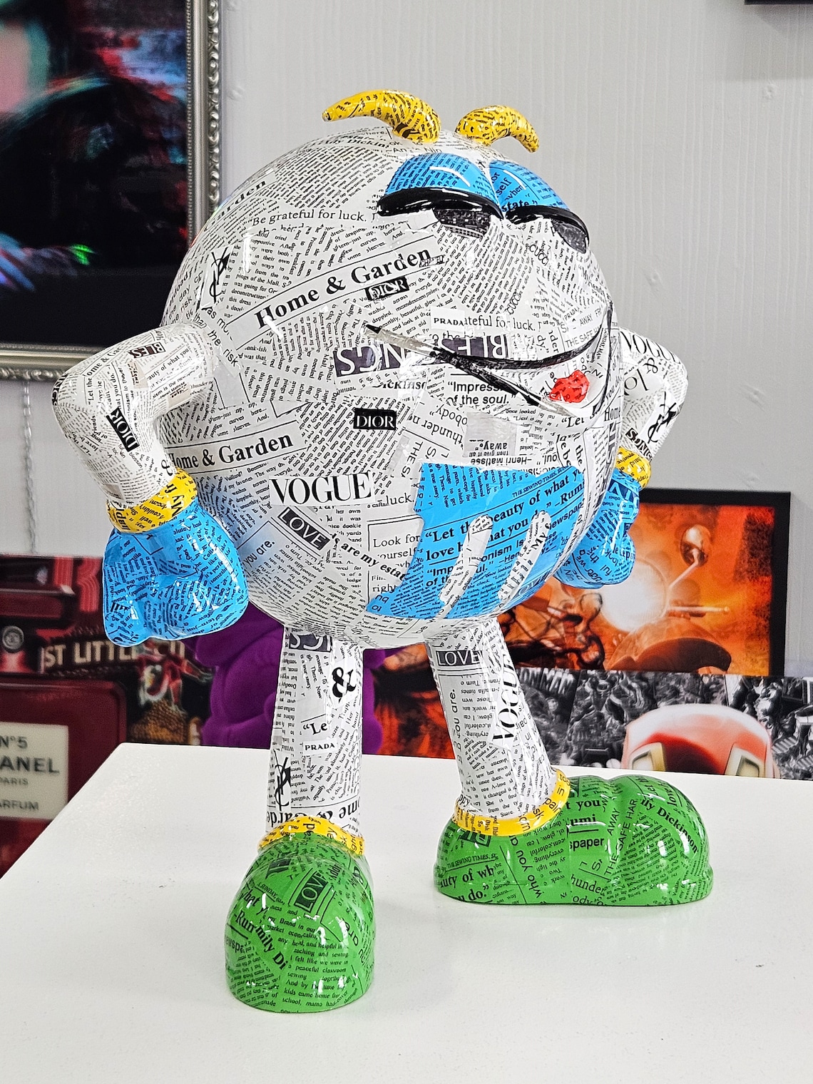 Patryk Konrad - M&M's Vogue resin sculpture - limited edition