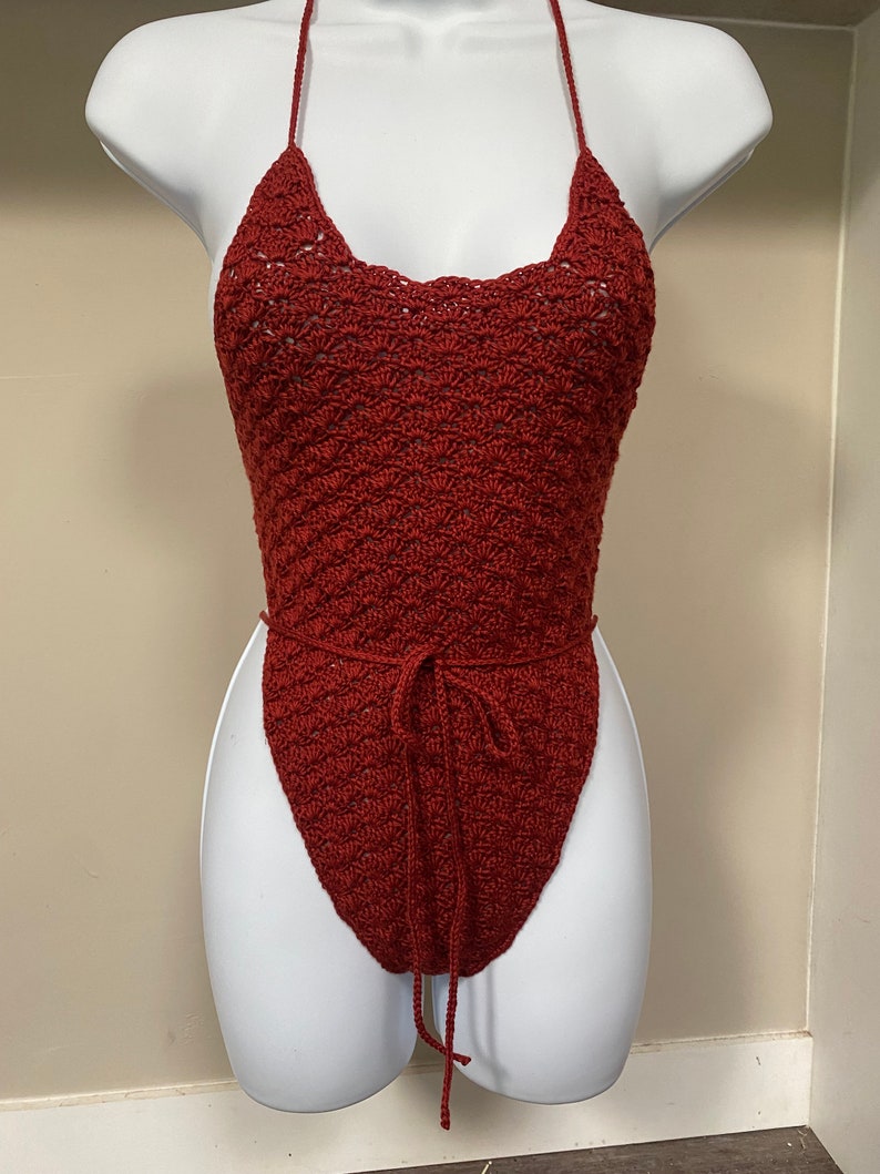 Chic One-Piece Swimsuit with Elegant Crochet Detail