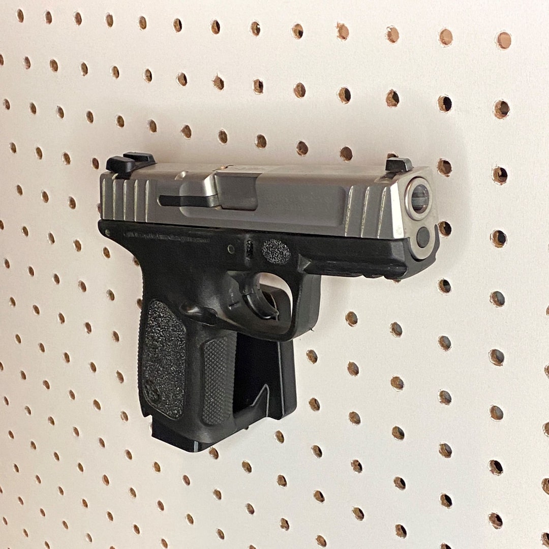Smith and Wesson SD9 VE Mount Pegboard / Gun Holder Rack Storage
