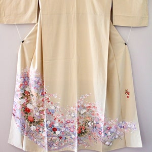 Vintage Kimono Japanese Silk Jacket Robe, Yellow Cream Floral, Authentic Kimono Fashion, Japanese Traditional Kimono
