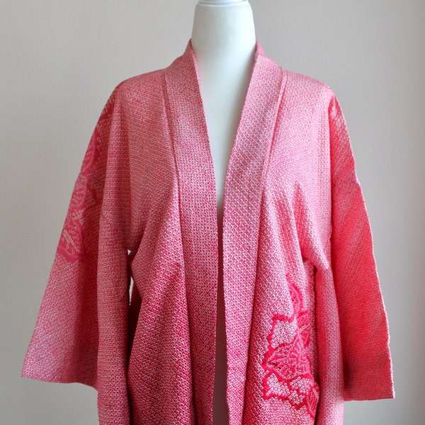 Vintage Silk Kimono Jacket Haori, Japanese Kimino, Pink Kimono, Traditional Kimono, Kimono Fashion, Japanese Clothing, Authentic Kimono
