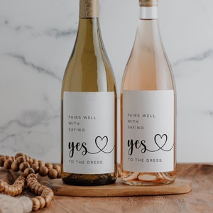 Yes To The Dress ワインボトルラベル、編集可能なテンプレート、Saying Yes To The Dress と相性抜群、結婚式の記念品、ブライダルパーティーギフト、WR016