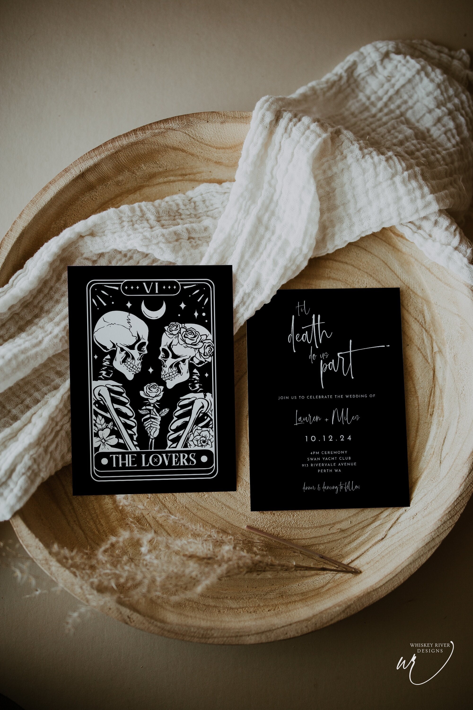 Bis der Tod uns scheidet Gothic Hochzeitseinladung, bearbeitbare Vorlage, Die Liebenden Tarot einladen, schwarz druckbare Halloween-Hochzeit einladen, WR019