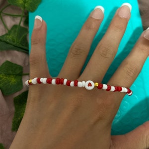 Heart charm seed bead bracelet
