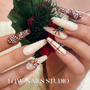 Christmas Press On Nails, Xmas Nails Luxury, Festival Glue On Nails, Luxury Hand Painted Reusable Press on Nails, Winter Snowflakes Nails