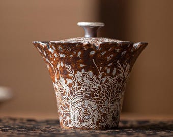 Handmade Pottery Gaiwan Tea Set: Silvering Flower Design (150ML)