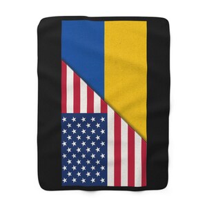 Manta polar Sherpa con la bandera de Estados Unidos y Ucrania, escudo tridente, bandera ucraniana, Volodymyr Zelensky, regalo ucraniano, paz y guerra en Ucrania, imagen 2