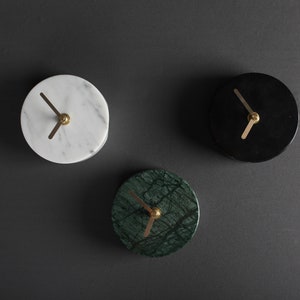 Natural Marble Tabletop Clock (Full Circle)