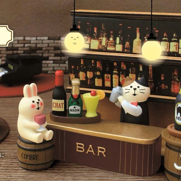 Zakka Cats working in the Japanese bar, Japan Toys or Gashapons, Genuine little displays for decoration, birthday gift