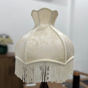 Scallop Dome Lamp Shades With Tassels, Cream Floral Bouquet European Style Lampshade For Table Lamp, Luxury fringed LampShades