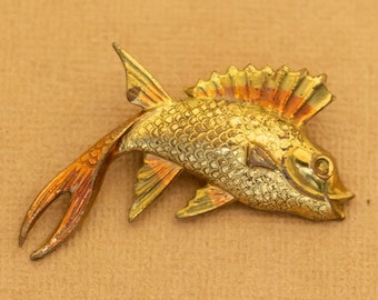 Vintage Gold Tone Intricate Fish Stylish Brooch - Y4