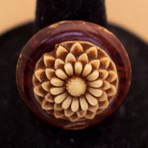 Vintage Intricate Floral Design Adjustable Ring Size 7 - Y13