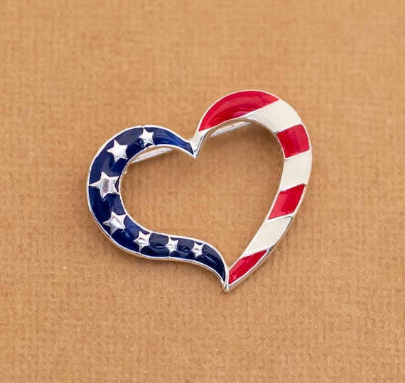 Vintage Patriot Heart American Flag Pattern Brooc… - image 1