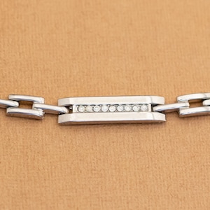 Vintage Rhinestone Road Silver Tone Stylish Links Elegant Bracelet 7 1/2 inch - Y17