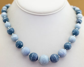 Collier Ancien En Perles De Pierre Bleue - Longueur 56-60 Cm - Bijou Vintage