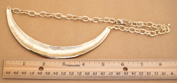 Vintage Gold Tone Shiny Lovely Bib Necklace 20 in… - image 3
