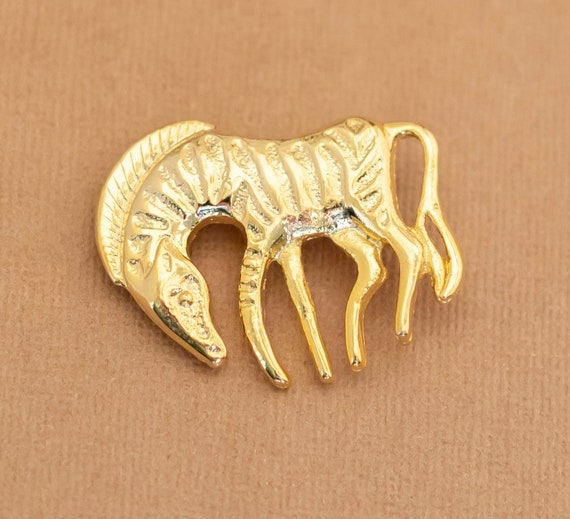 Vintage Gold Tone Zebra Art Nouveau Intricate Bro… - image 1