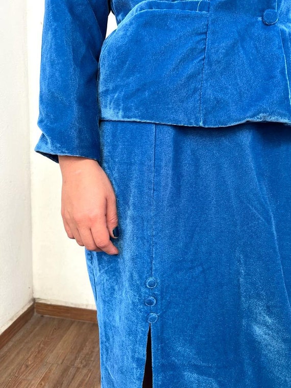 60s 70s Blue velvet set / 1970s blue velvet skirt… - image 9