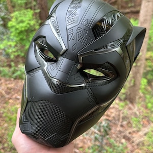 ブラックパンサー インフィニティウォー 1:1 コスプレ小道具ヘルメット