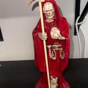 Santa muerte red 12 inch loaded