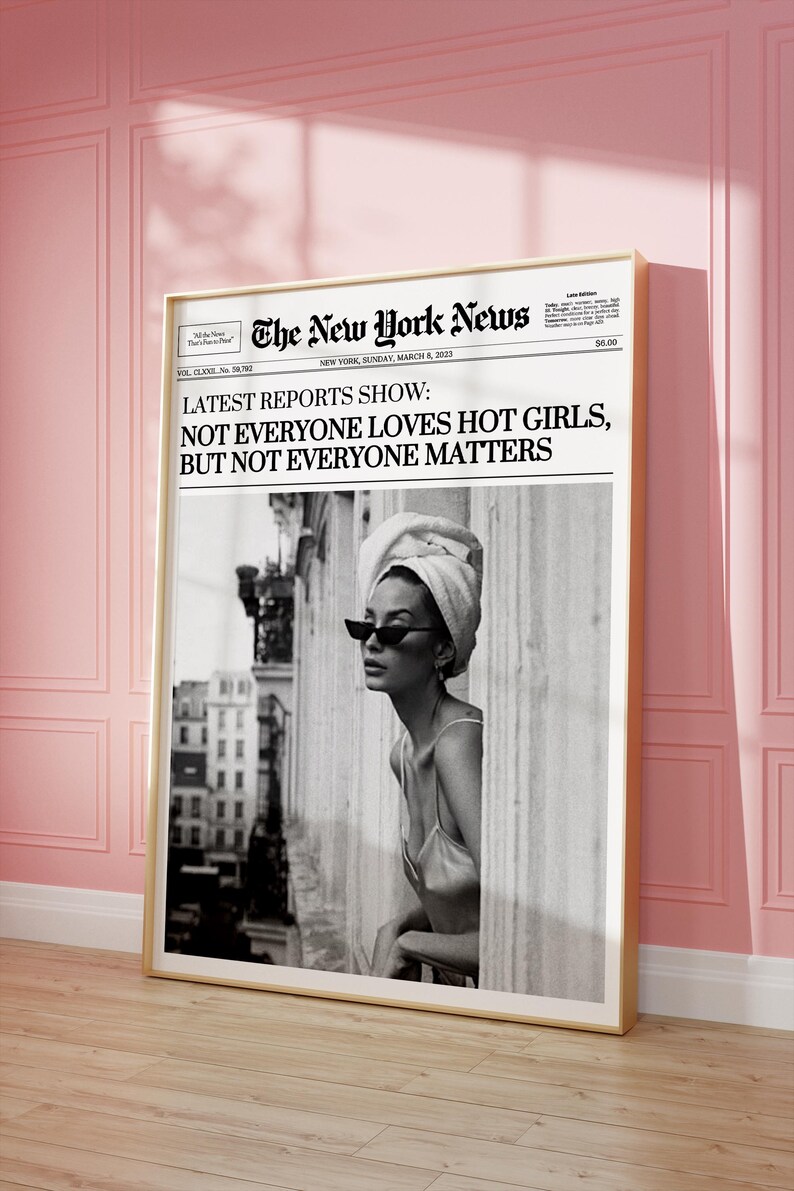 Newspaper Print, Trendy Wall Art Poster, Hot Girls Wall Art, New York