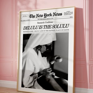 DELULU は SOLULU のトレンディな新聞ウォールアートプリント、ニューヨークニュース | That Girl ヴィンテージバーカート、寮の装飾ウォールアート | 即時ダウンロード
