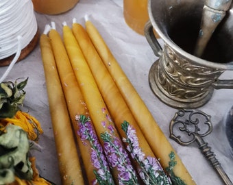 Beeswax candle with heather