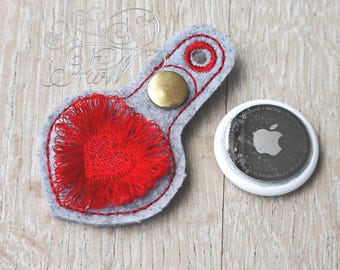 Embroidery file ITH for an AirTag pendant fringes heart