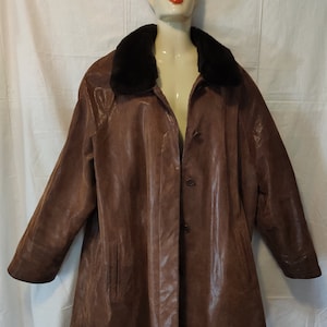 VINTAGE real leather jacket Fabiani 90s faux fur detachable (buttons) size. 44