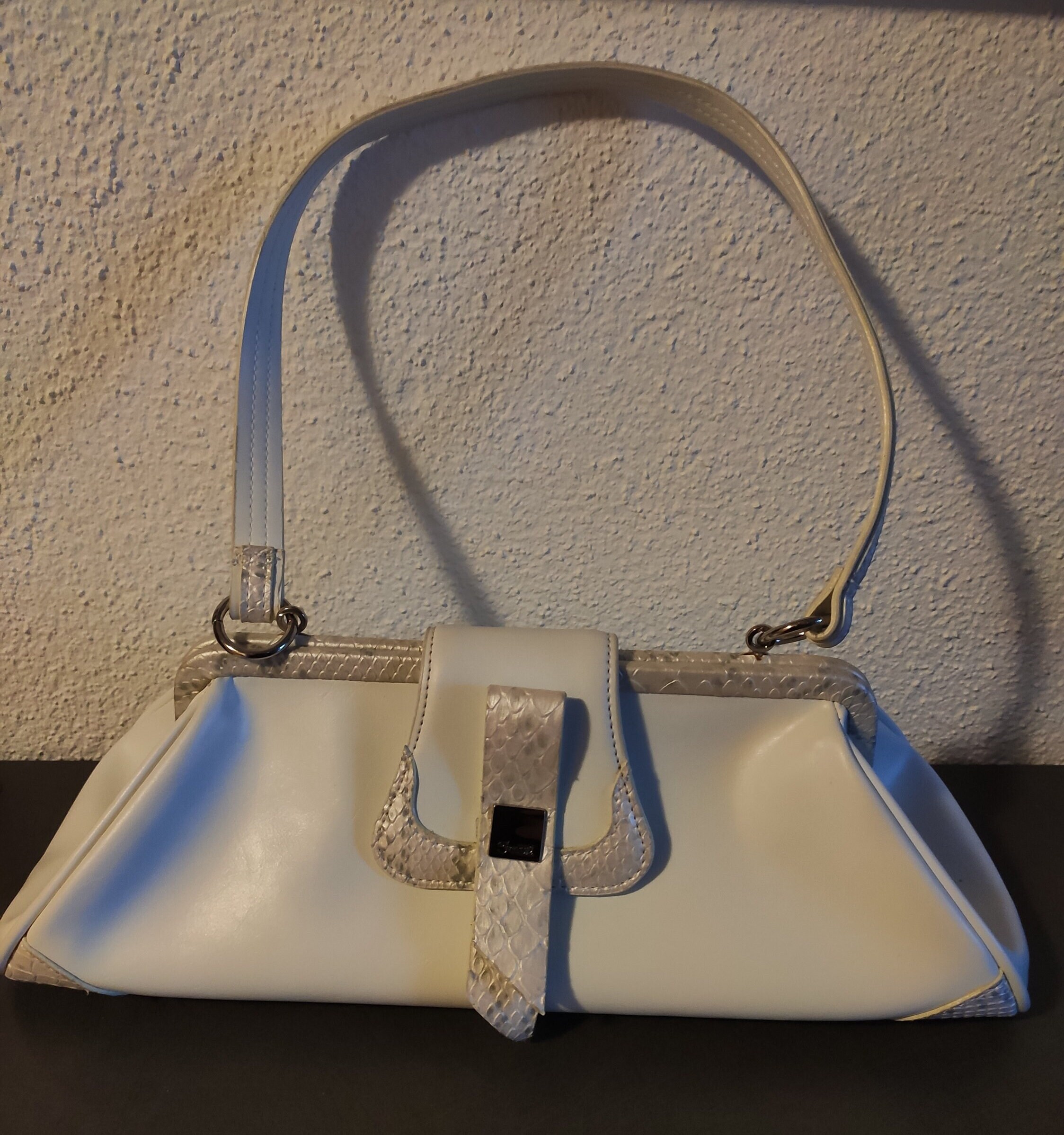 Updated 2023 Ford Mustang Mach-E Doesn’t Come With A Mobile Charger Anymore