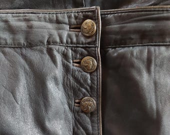 Pantalon en cuir VINTAGE de haute qualité taille haute. 36 boutons coq en laiton brodés