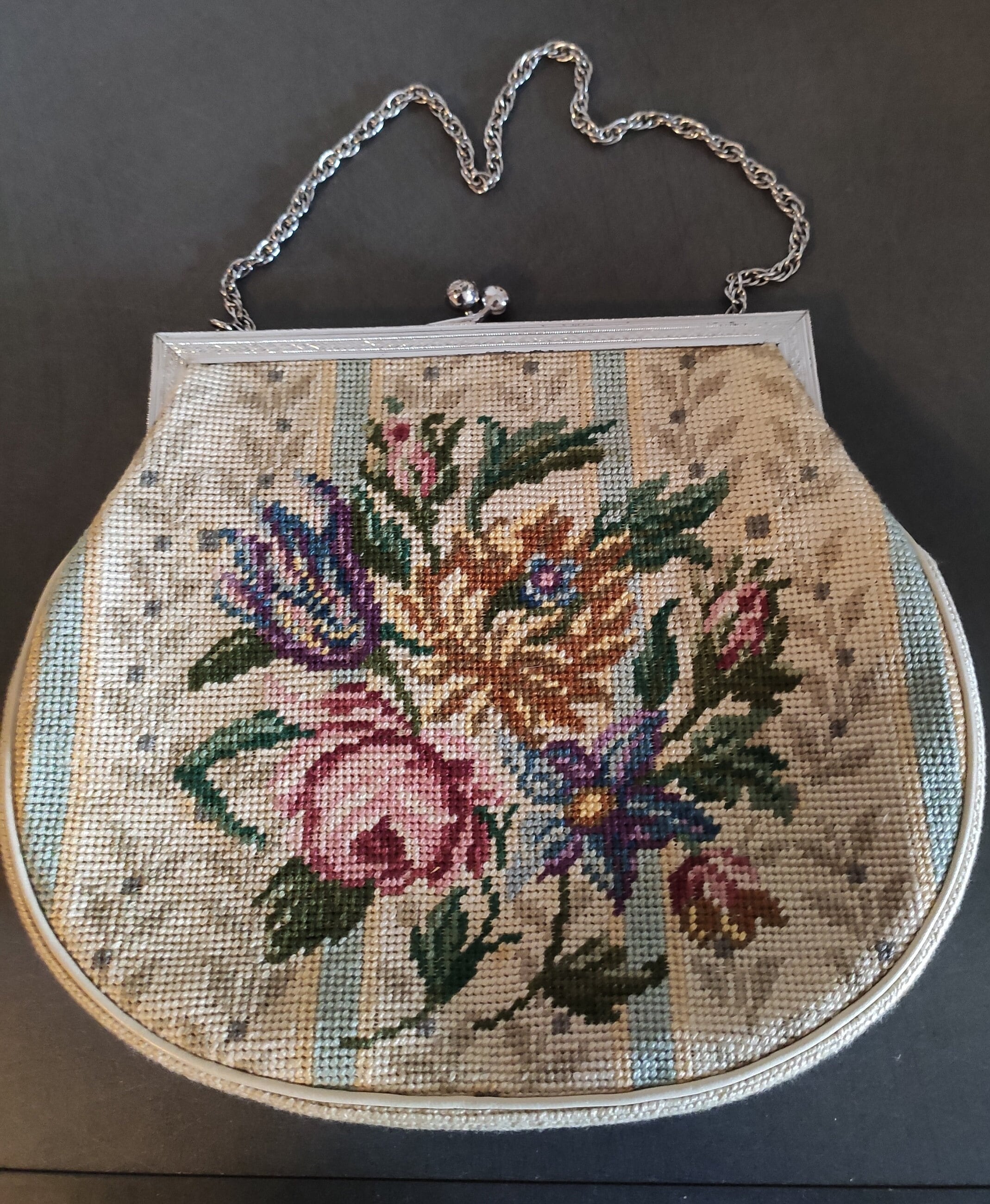 VINTAGE tapestry rose pattern handbag 70s