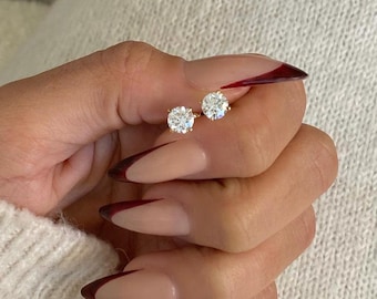 1.00 Ct Lab Grown Round Cut Diamond Stud Earrings / 14k Gold Diamond Stud Earrings / Classic Lab Grown Diamond Earrings / Lab Grown Gift /