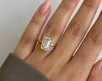 Luxury & Elegance 5.10 CT Emerald Cut Lab Grown Engagement Hidden Halo Ring / IGI Certified D-VVS1 / 18k Solid Gold Ring / Lab Diamond Ring