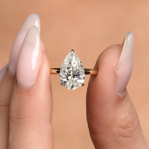 3.00 Carat IGI Certified E-VVS2 Pear Cut Lab Grown Diamond Solitaire Engagement Ring / Classy Pear Cut Diamond Ring / 14k Yellow Gold Ring