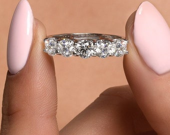 1.00 Ct Lab Grown Round Cut Five Stone Diamond Ring D color VVS1 clarity Lab grown Diamond Wedding Band / Anniversary ring / Gift For Her