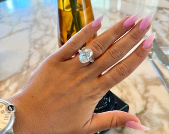 Luxurious 11 Carat IGI Certified Oval Cut Lab Grown Diamond Engagement Ring / Three Stone Ring with Tapered Baguettes / 18k White Gold /