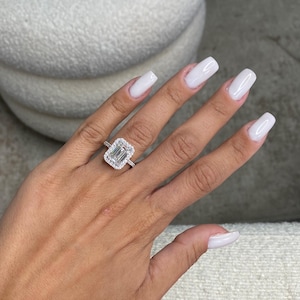 4.50 Carat Emerald Cut D-VVS2 Lab Grown Diamond Ring | Halo Setting & Side Stones | 18K White Gold Engagement Ring | Timeless Luxury Design