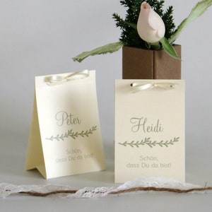 Personalisierte Tischkarten - Kartonage für Gastgeschenk - 5 Stück - Namenskarten - Platzkarten - Hochzeit - Silberhochzeit - Geburtstag