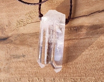 Namibianischer Bergkristall Makramee Halskette