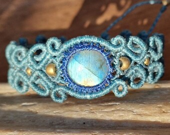 Labradorite macramè bracelet